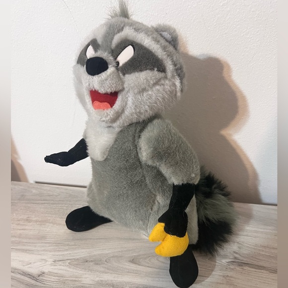 MEEKO Disney Pocahontas Plush Raccoon 15” - Picture 10 of 10